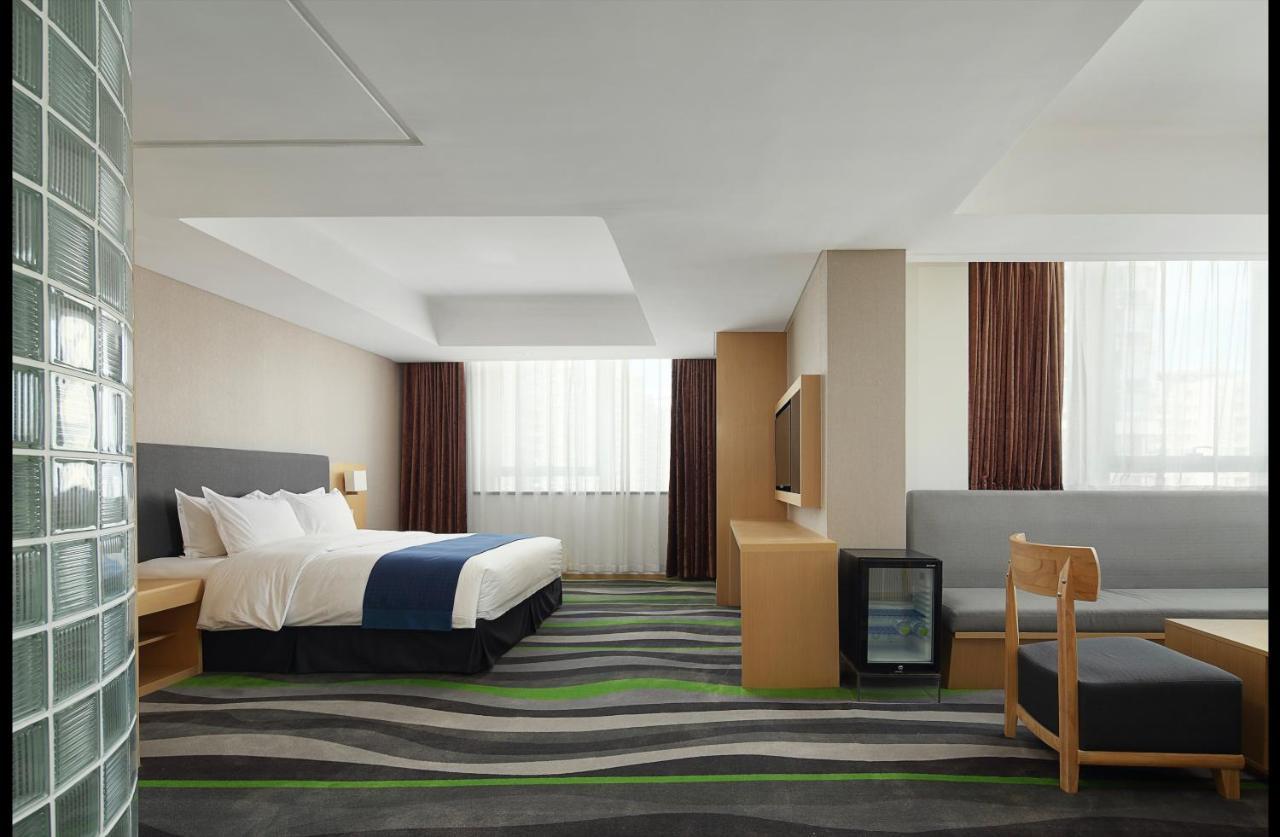 Holiday Inn Express Jinan High-Tech Zone, An Ihg Hotel Kültér fotó